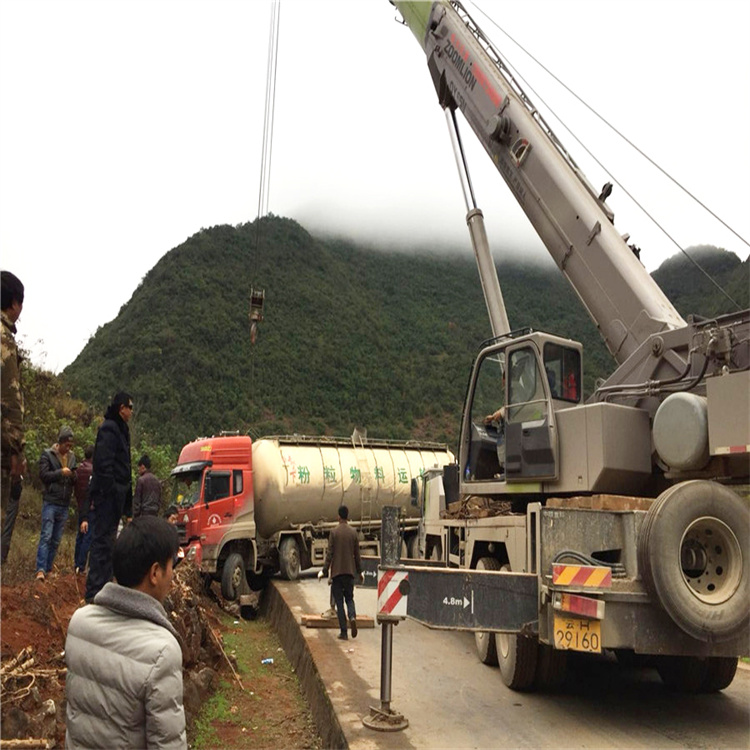鹿寨吊车道路救援24小时