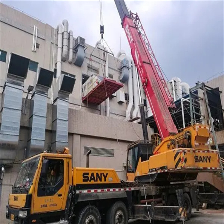 鹿寨一百吨吊车吊臂多长